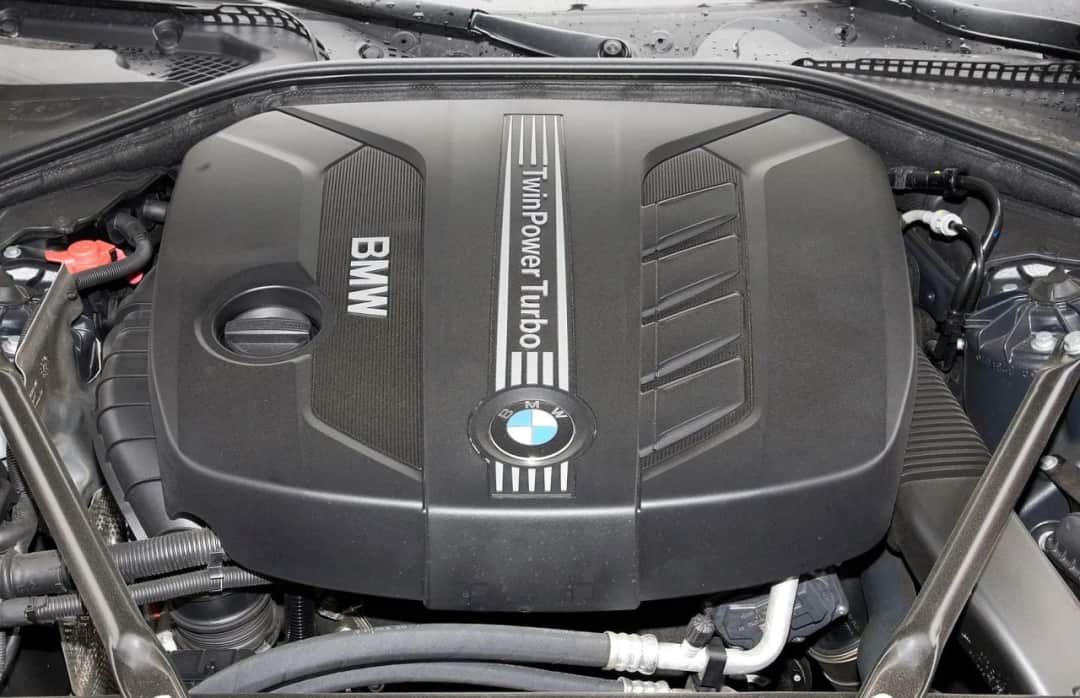 BMW F10: jak wybrać idealny silnik? Porównanie i opinie