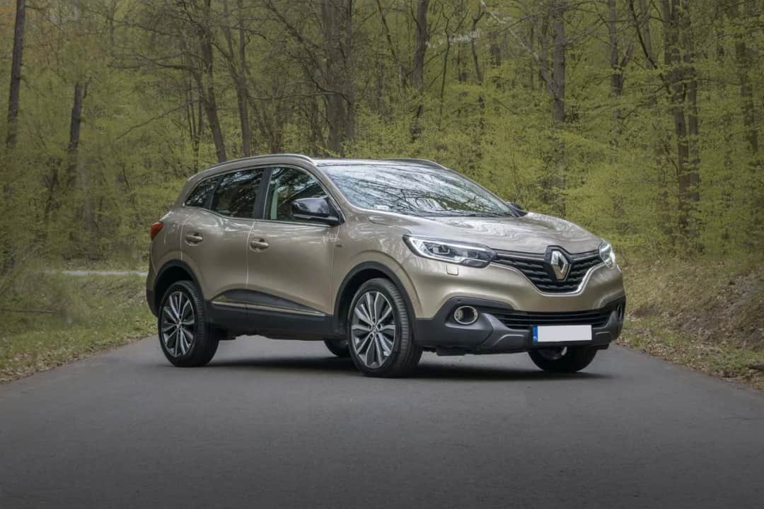 Ile trwa woskowanie auta? Sprawdź, co wpływa na czas usługi